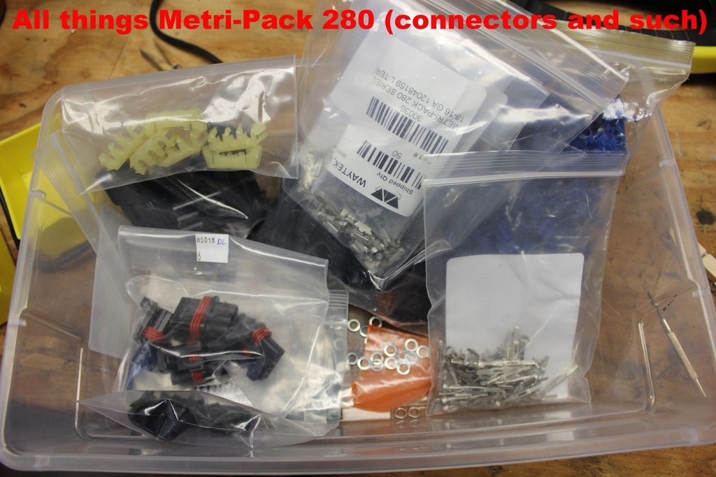 3rd Gen ('08) Courtesy/Bed Lights with Relay box and switches | DODGE